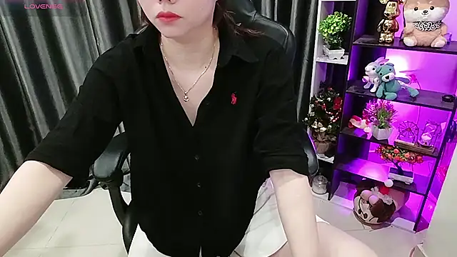 Snapshot of Yuki-yio chatting on July 30, 2026, 1:16 am Yuki-yio online show from July 30, 2026, 1:16 am