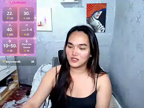 MoaningKylie online show from October 25, 2025, 3:49 am