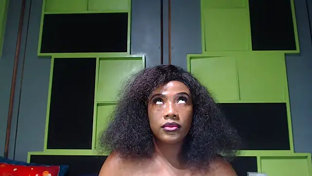 Snapshot of SexyAssDivaxxx chatting on February 10, 2025, 12:50 pm SexyAssDivaxxx online show from February 10, 2025, 12:50 pm