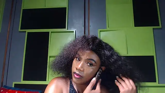 Snapshot of SexyAssDivaxxx chatting on February 24, 2025, 1:31 pm SexyAssDivaxxx online show from February 24, 2025, 1:31 pm
