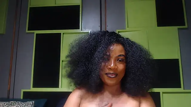 Snapshot of SexyAssDivaxxx chatting on September 30, 2025, 5:13 am SexyAssDivaxxx online show from September 30, 2025, 5:13 am