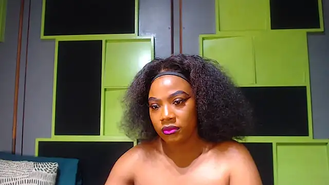 Snapshot of SexyAssDivaxxx chatting on September 15, 2025, 5:52 am SexyAssDivaxxx online show from September 15, 2025, 5:52 am