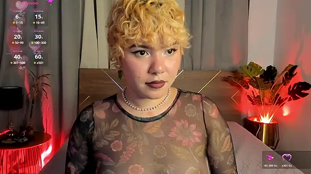 Amy art online show from January 15, 2026, 8:34 pm