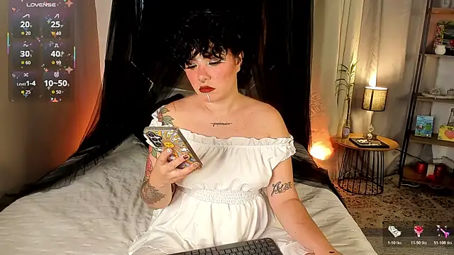 Snapshot of Amy_art chatting on July 30, 2026, 9:25 pm Amy art online show from July 30, 2026, 9:25 pm