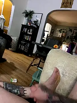 Snapshot of grizzlybearcody chatting on November 21, 2025, 2:21 am grizzlybearcody online show from November 21, 2025, 2:21 am