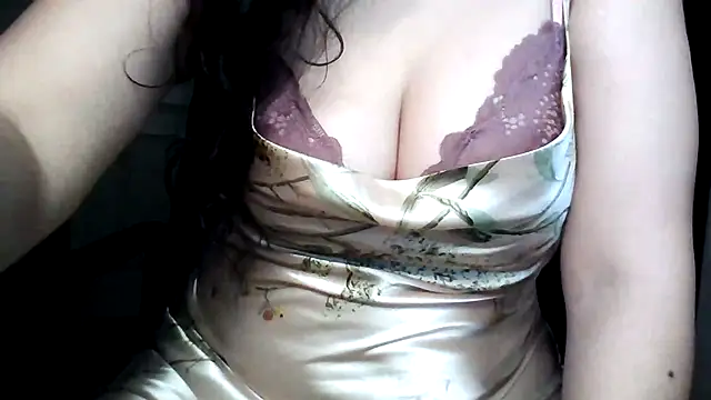 Snapshot of Nora_NRI chatting on December 6, 2024, 8:45 pm Nora NRI online show from December 6, 2024, 8:45 pm