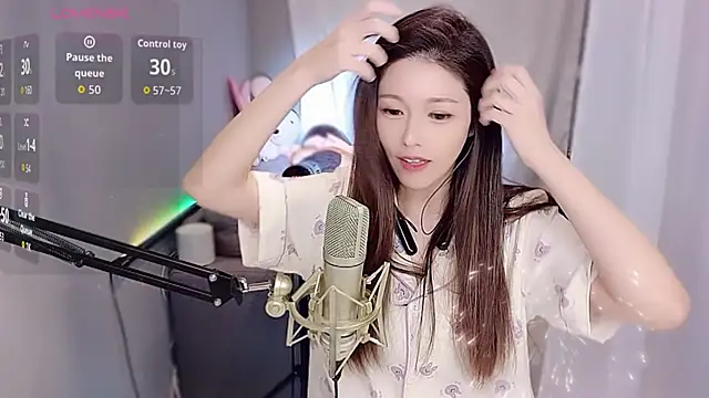 Snapshot of tw_lala chatting on November 17, 2025, 4:44 pm tw lala online show from November 17, 2025, 4:44 pm