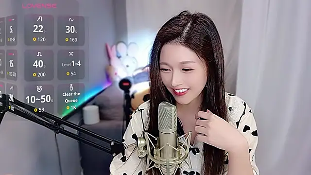 Snapshot of tw_lala chatting on November 3, 2025, 4:43 pm tw lala online show from November 3, 2025, 4:43 pm