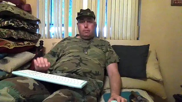 ThriilSergeant15 online show from April 10, 2026, 1:23 am