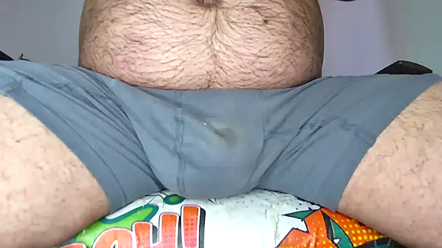 ChubbyLatin  online show from April 10, 2026, 12:34 pm