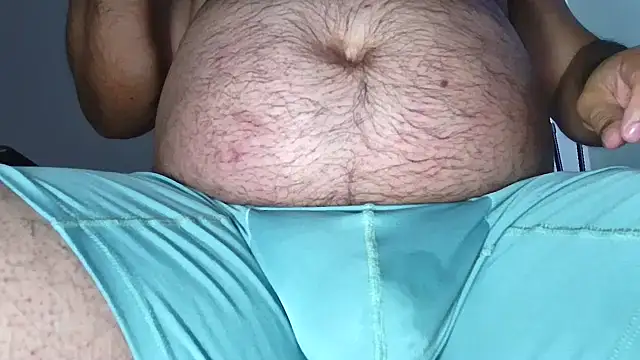 ChubbyLatin  online show from November 24, 2025, 12:16 pm