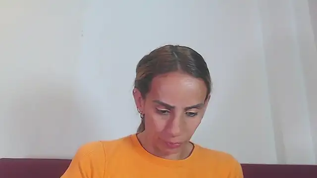 Snapshot of Amber_Moore chatting on May 28, 2026, 4:46 pm Amber Moore online show from May 28, 2026, 4:46 pm
