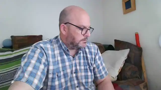 Snapshot of Ursulet_US chatting on June 10, 2026, 9:49 pm Ursulet US online show from June 10, 2026, 9:49 pm