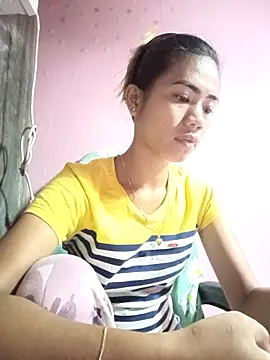 Cutie body11 online show from October 28, 2025, 11:25 pm