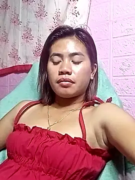 Snapshot of Cutie_body11 chatting on June 15, 2026, 1:11 pm Cutie body11 online show from June 15, 2026, 1:11 pm