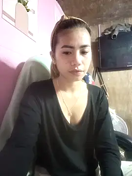 Cutie body11 online show from February 8, 2026, 12:52 am