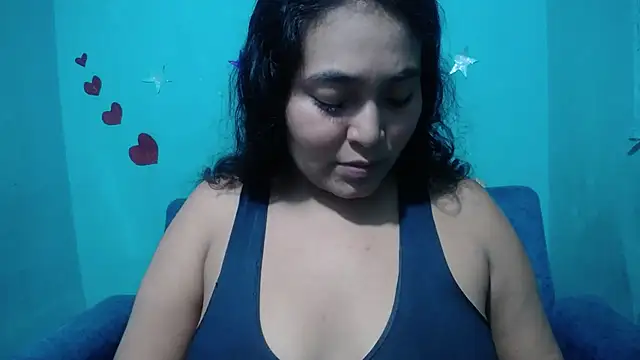 Snapshot of sirena_15 chatting on January 29, 2025, 12:54 am sirena 15 online show from January 29, 2025, 12:54 am