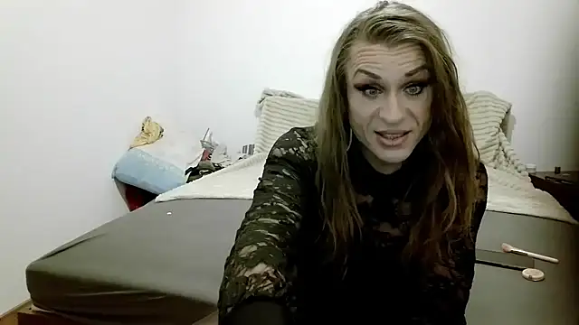 lilianashemale online show from February 22, 2026, 11:39 pm