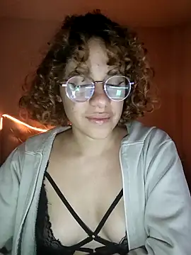 EmmaMelissa0521 online show from February 15, 2025, 4:36 am