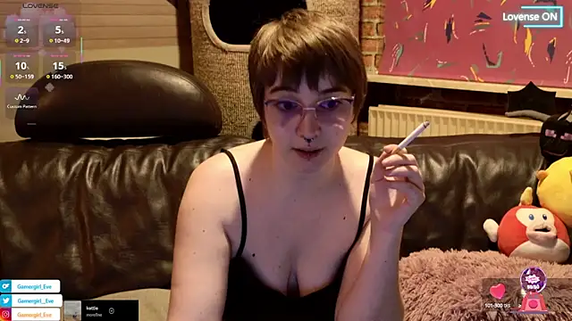 Snapshot of GamerGirl_Eve chatting on September 27, 2025, 6:14 pm GamerGirl Eve online show from September 27, 2025, 6:14 pm