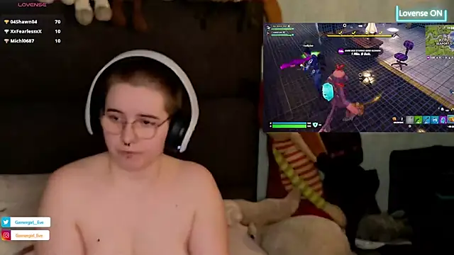 Snapshot of GamerGirl_Eve chatting on March 9, 2025, 10:19 pm GamerGirl Eve online show from March 9, 2025, 10:19 pm