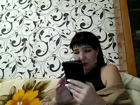 Snapshot of JeaneDavis chatting on October 12, 2025, 1:12 pm JeaneDavis online show from October 12, 2025, 1:12 pm