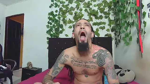 caribbeanlover1 online show from May 5, 2026, 12:08 pm