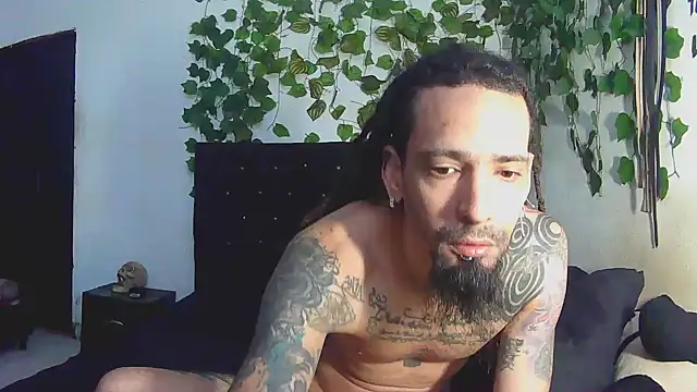 caribbeanlover1 online show from April 10, 2026, 12:56 pm