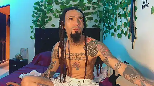 caribbeanlover1 online show from November 15, 2025, 1:15 pm