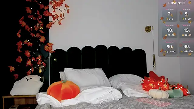 Snapshot of BondGirll chatting on October 24, 2025, 6:34 am BondGirll online show from October 24, 2025, 6:34 am