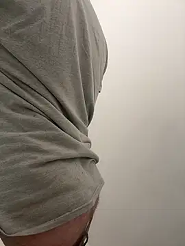 Snapshot of smokeymt420 chatting on October 13, 2025, 9:38 pm smokeymt420 online show from October 13, 2025, 9:38 pm