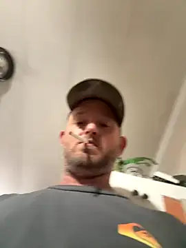 Snapshot of smokeymt420 chatting on November 26, 2025, 5:18 am smokeymt420 online show from November 26, 2025, 5:18 am