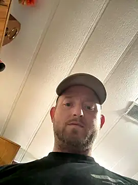 Snapshot of smokeymt420 chatting on November 19, 2025, 4:01 am smokeymt420 online show from November 19, 2025, 4:01 am