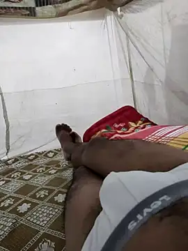 Snapshot of Kubera_The_Maharaj chatting on December 1, 2025, 12:28 pm Kubera The Maharaj online show from December 1, 2025, 12:28 pm