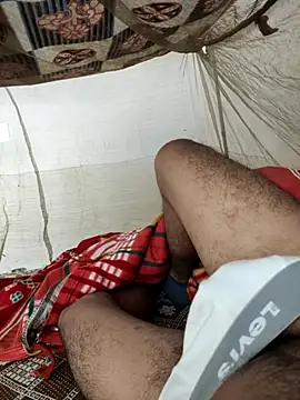 Snapshot of Kubera_The_Maharaj chatting on December 4, 2025, 2:43 am Kubera The Maharaj online show from December 4, 2025, 2:43 am