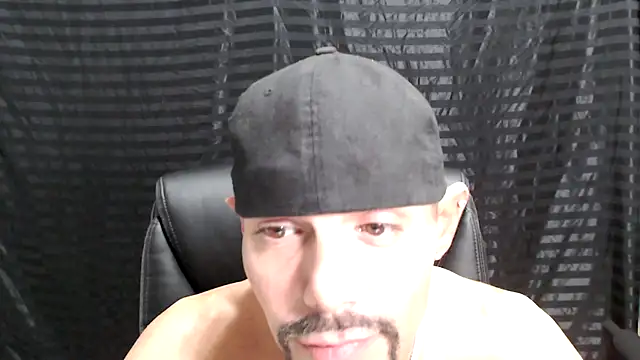 ThickD2C online show from December 16, 2024, 1:42 am