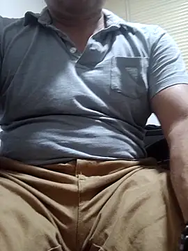Snapshot of chicoguapo8 chatting on April 18, 2026, 2:36 am chicoguapo8 online show from April 18, 2026, 2:36 am