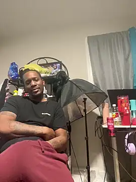 Makeyoucumallover online show from February 16, 2026, 3:38 am