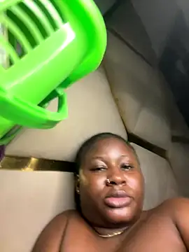 Snapshot of catty3232 chatting on November 4, 2025, 8:34 pm catty3232 online show from November 4, 2025, 8:34 pm