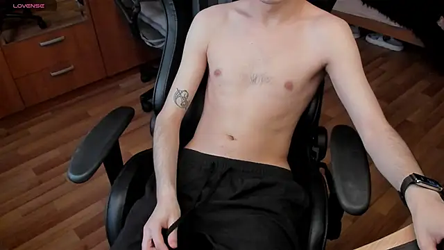 teelimata online show from October 5, 2025, 1:57 pm