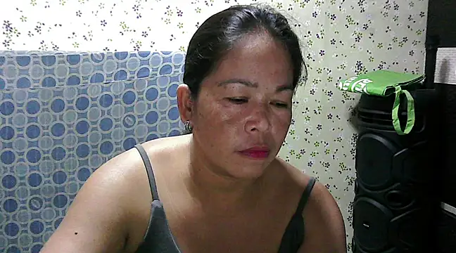 yummytitsxxx168 online show from February 23, 2025, 3:45 am