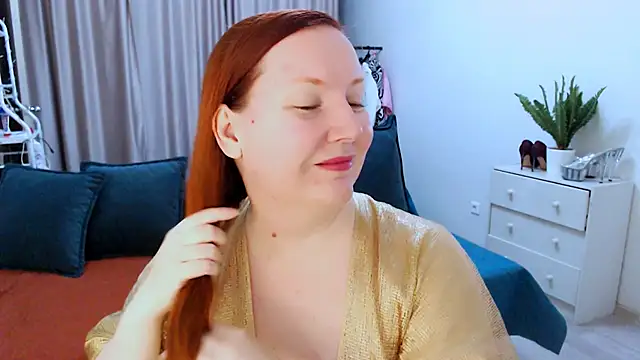 GoddessLara online show from September 15, 2025, 10:10 pm