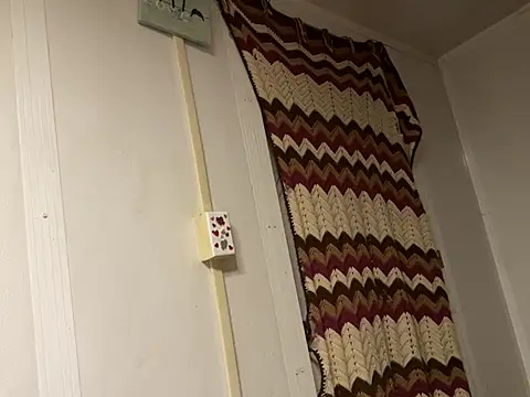 Snapshot of bcthebest chatting on February 26, 2025, 8:39 am bcthebest online show from February 26, 2025, 8:39 am