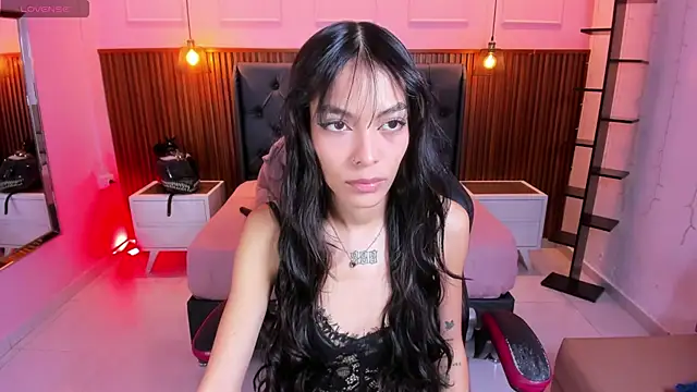 Snapshot of AMELIELEONE chatting on November 5, 2025, 12:19 pm AMELIELEONE online show from November 5, 2025, 12:19 pm