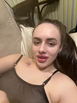 Snapshot of Lisaaan chatting on October 30, 2025, 2:36 pm Lisaaan online show from October 30, 2025, 2:36 pm