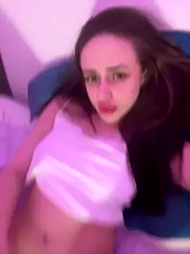 Snapshot of Lisaaan chatting on October 24, 2025, 9:36 pm Lisaaan online show from October 24, 2025, 9:36 pm