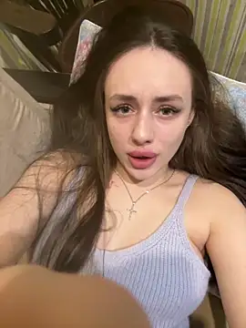 Snapshot of Lisaaan chatting on November 25, 2025, 6:47 am Lisaaan online show from November 25, 2025, 6:47 am