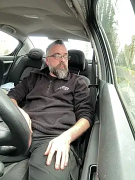 Snapshot of jim470 chatting on January 29, 2025, 3:04 pm jim470 online show from January 29, 2025, 3:04 pm