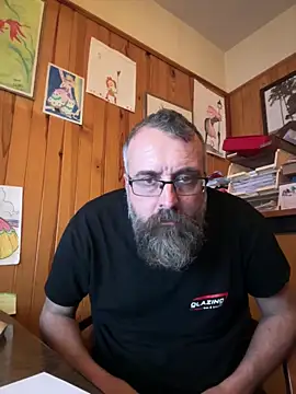 Snapshot of jim470 chatting on March 18, 2025, 5:55 pm jim470 online show from March 18, 2025, 5:55 pm