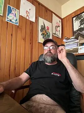 Snapshot of jim470 chatting on May 27, 2026, 4:47 pm jim470 online show from May 27, 2026, 4:47 pm